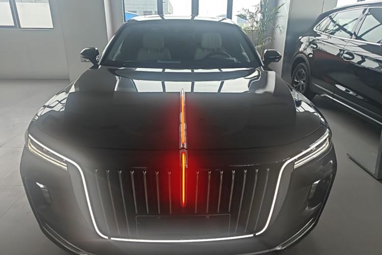 Used Hongqi H9 2022 2.0T Smart Connect Flagship Edition Front