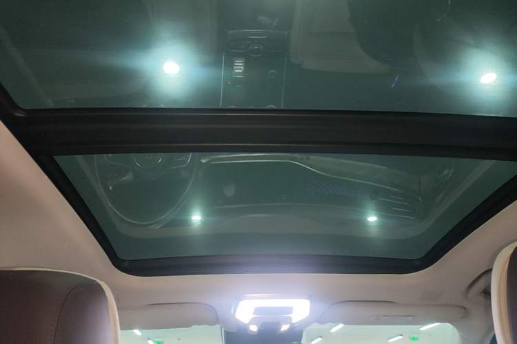 Used Hongqi H9 2022 2.0T Smart Connect Flagship Edition Headliner