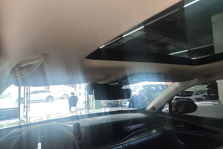 Used Hongqi H9 2022 2.0T Smart Connect Flagship Edition Headliner