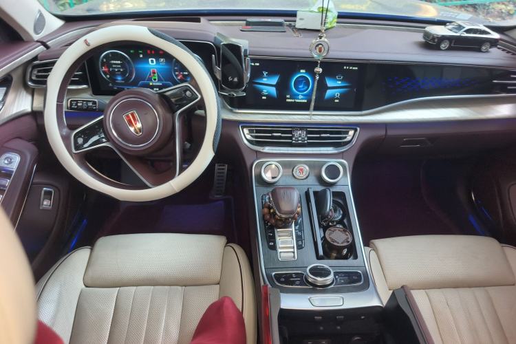 Used Hongqi H9 2022 2.0T Smart Connect Flagship Edition Interior 2