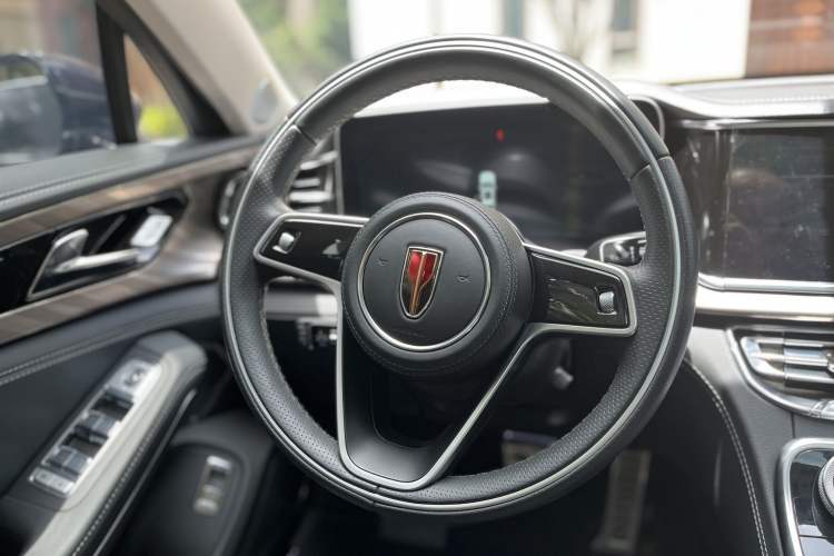 Used Hongqi H9 2022 2.0T Smart Connect Flagship Edition Interior 3