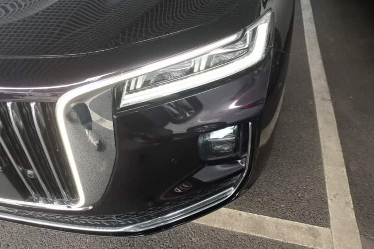 Used Hongqi H9 2022 2.0T Smart Connect Flagship Edition Left Front Headlight