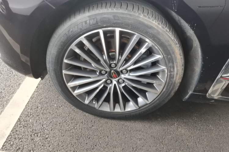 Used Hongqi H9 2022 2.0T Smart Connect Flagship Edition Left Front Wheel Hub