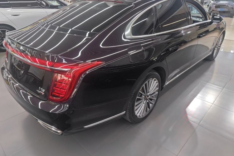 Used Hongqi H9 2022 2.0T Smart Connect Flagship Edition Rear Right 45 Deg