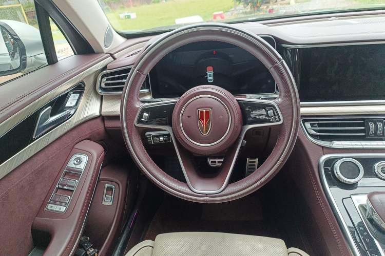 Used Hongqi H9 2022 2.0T Smart Connect Flagship Edition Steering Wheel