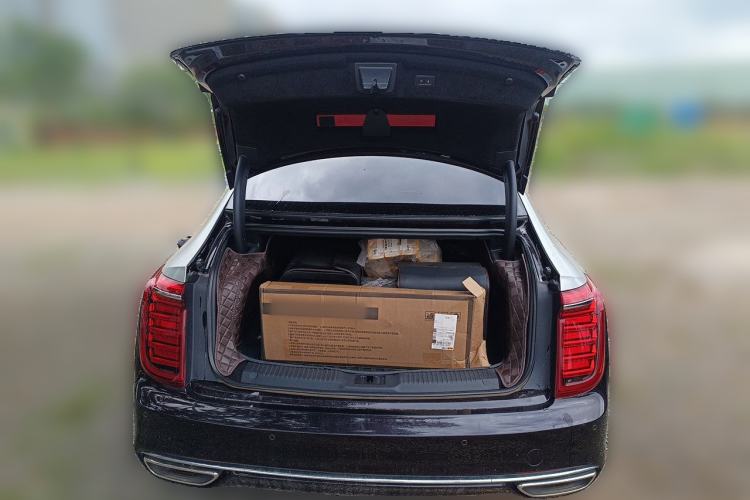 Used Hongqi H9 2022 2.0T Smart Connect Flagship Edition Trunk