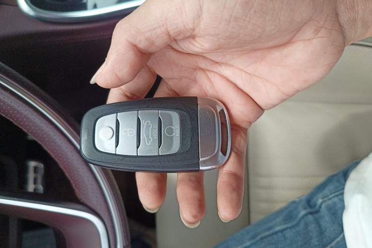 Used Hongqi H9 2022 2.0T Smart Connect Flagship Edition Vehicle Key