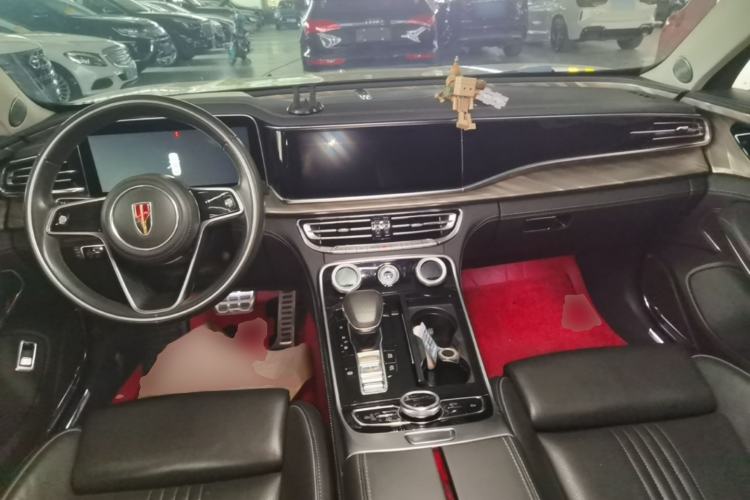Used Hongqi H9 2022 2.0T Smart Connect Flagship Edition Center Console