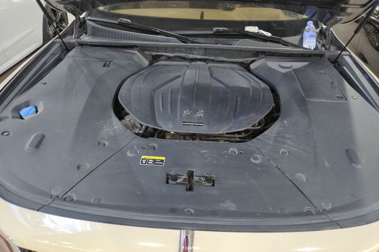 Used Hongqi H9 2022 2.0T Smart Connect Flagship Edition Engine Bay
