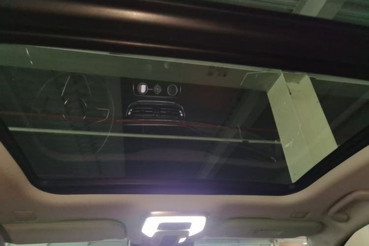 Used Hongqi H9 2022 2.0T Smart Connect Flagship Edition Headliner