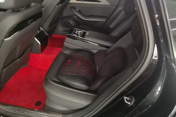 Used Hongqi H9 2022 2.0T Smart Connect Flagship Edition Left Rear Seat