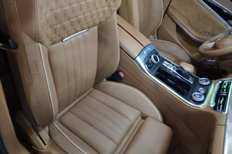 Used Hongqi H9 2022 2.0T Smart Connect Flagship Edition Right Front Seat