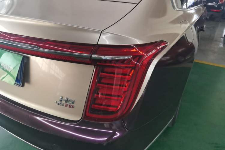 Used Hongqi H9 2022 2.0T Smart Connect Flagship Edition Right Rear Taillight