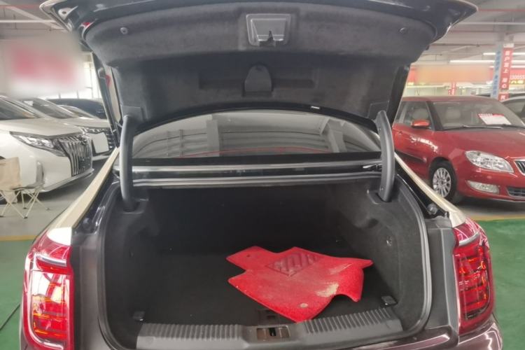 Used Hongqi H9 2022 2.0T Smart Connect Flagship Edition Trunk