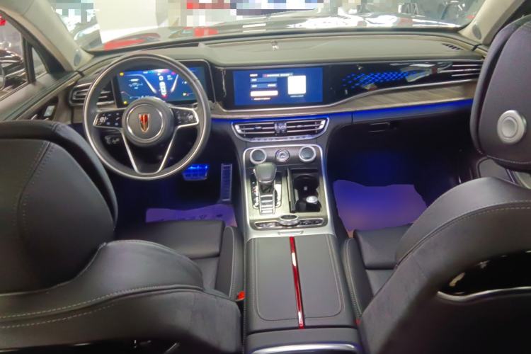 Used Hongqi H9 2022 3.0T Smart Connect Flagship Four-Seater Version Center Console