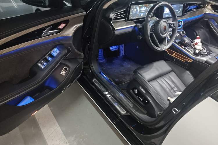 Used Hongqi H9 2022 3.0T Smart Connect Flagship Four-Seater Version Driver Seat