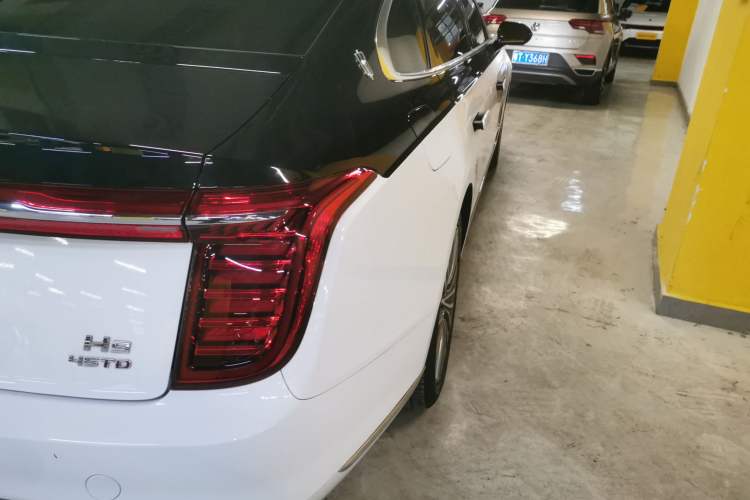 Used Hongqi H9 2022 2.0T Smart Connect Flagship Edition Exterior 3