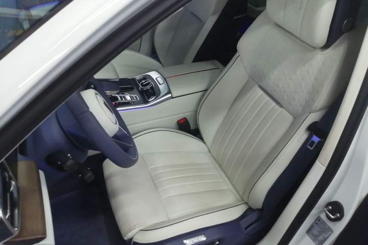Used Hongqi H9 2022 3.0T H9+ Premium Custom Edition Left Front Seat