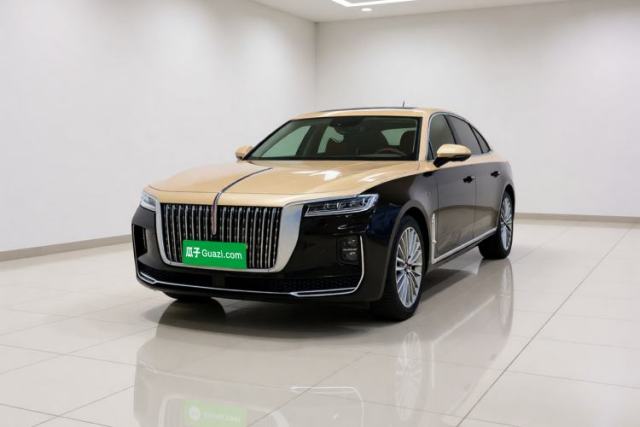 Używany Hongqi H9 2023 2.0T Smart Connect Flagship Edition