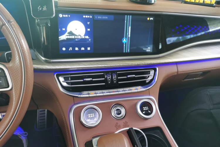 Used Hongqi H9 2023 2.0T Smart Connect Flagship Edition Audio And AC Panel