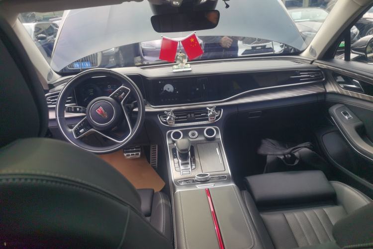 Used Hongqi H9 2023 2.0T Smart Connect Flagship Edition Center Console