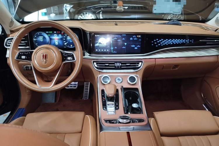Used Hongqi H9 2023 2.0T Smart Connect Flagship Edition Center Console