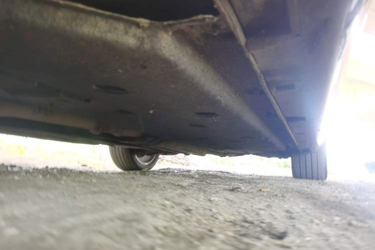 Used Hongqi H9 2023 2.0T Smart Connect Flagship Edition Chassis Front Left