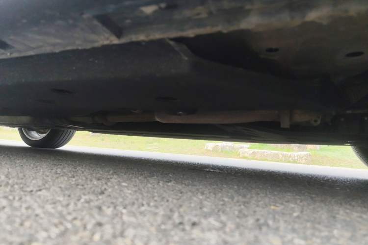 Used Hongqi H9 2023 2.0T Smart Connect Flagship Edition Chassis Front Right