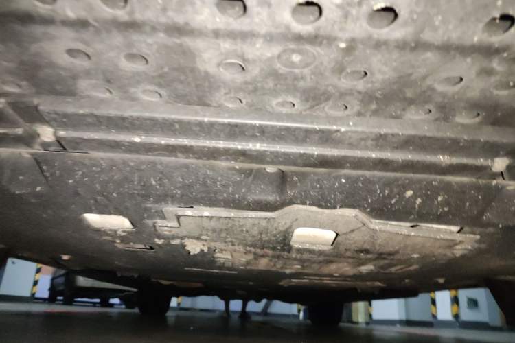 Used Hongqi H9 2023 2.0T Smart Connect Flagship Edition Chassis Front