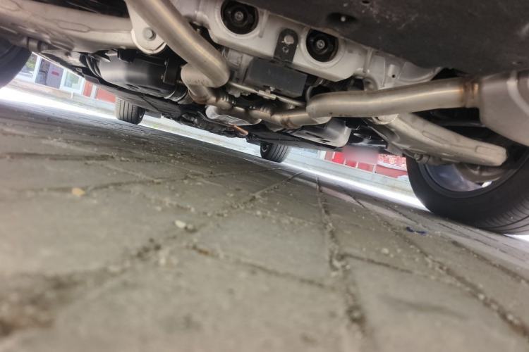 Used Hongqi H9 2023 2.0T Smart Connect Flagship Edition Chassis Rear