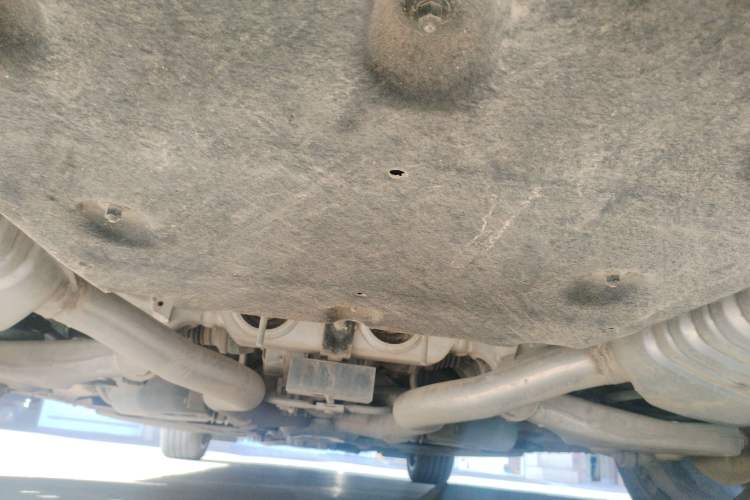 Used Hongqi H9 2023 2.0T Smart Connect Flagship Edition Chassis Rear