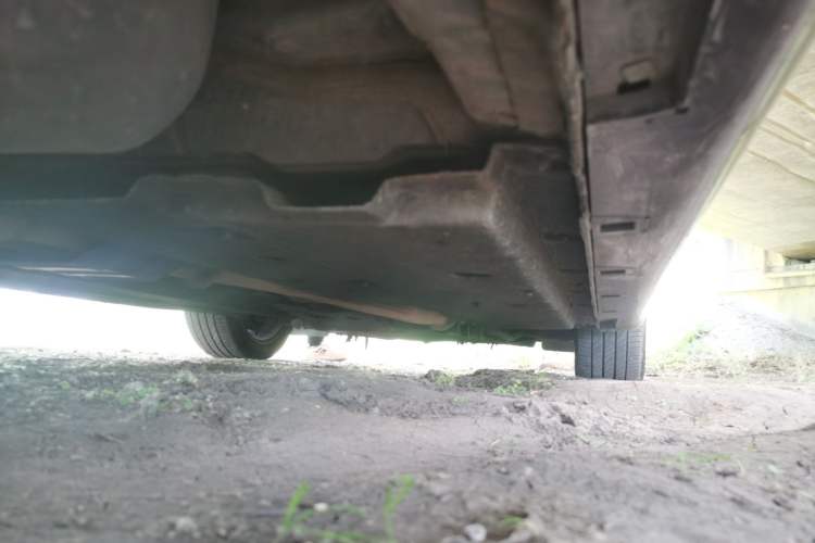Used Hongqi H9 2023 2.0T Smart Connect Flagship Edition Chassis Rear Right