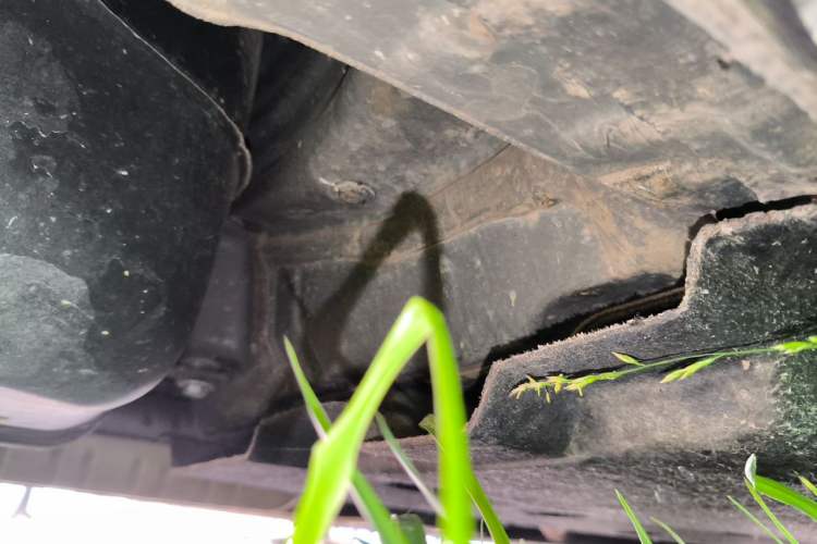 Used Hongqi H9 2023 2.0T Smart Connect Flagship Edition Chassis Rear Right