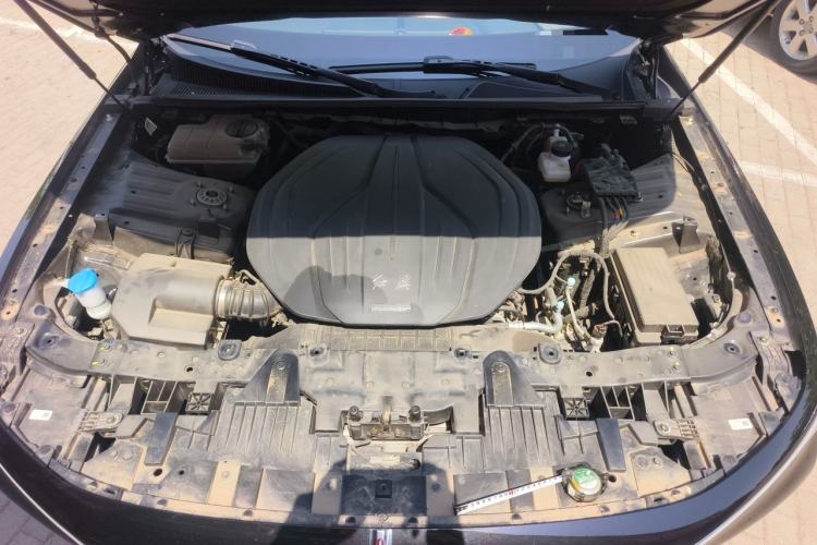 Used Hongqi H9 2023 2.0T Smart Connect Flagship Edition Engine Bay