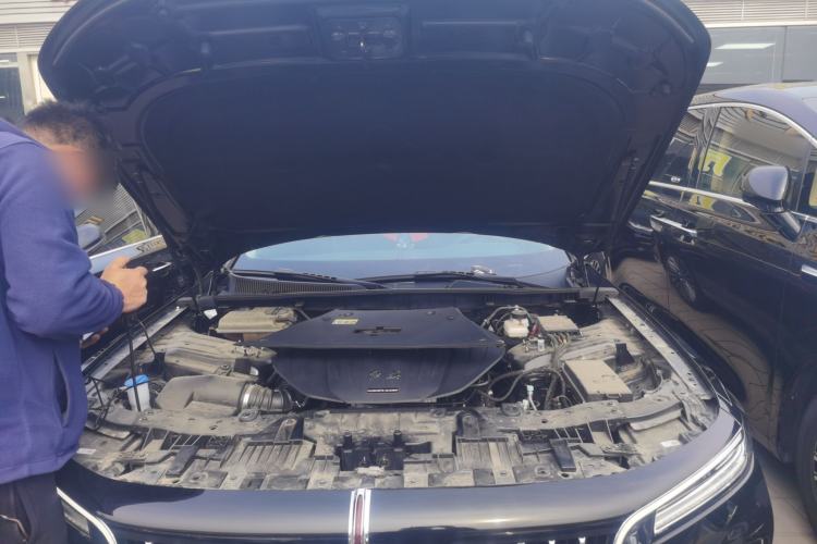 Used Hongqi H9 2023 2.0T Smart Connect Flagship Edition Engine Bay