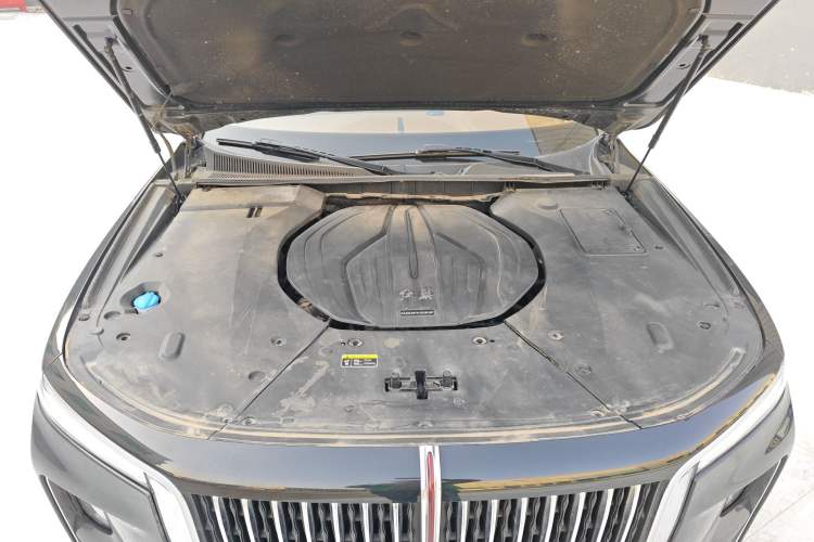 Used Hongqi H9 2023 2.0T Smart Connect Flagship Edition Engine Bay