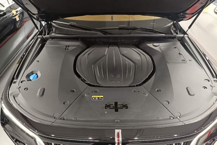 Used Hongqi H9 2023 2.0T Smart Connect Flagship Edition Engine Bay