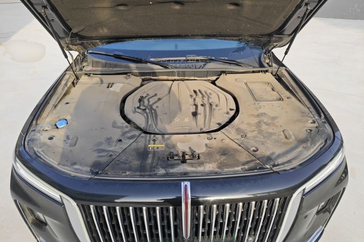 Used Hongqi H9 2023 2.0T Smart Connect Flagship Edition Engine Bay