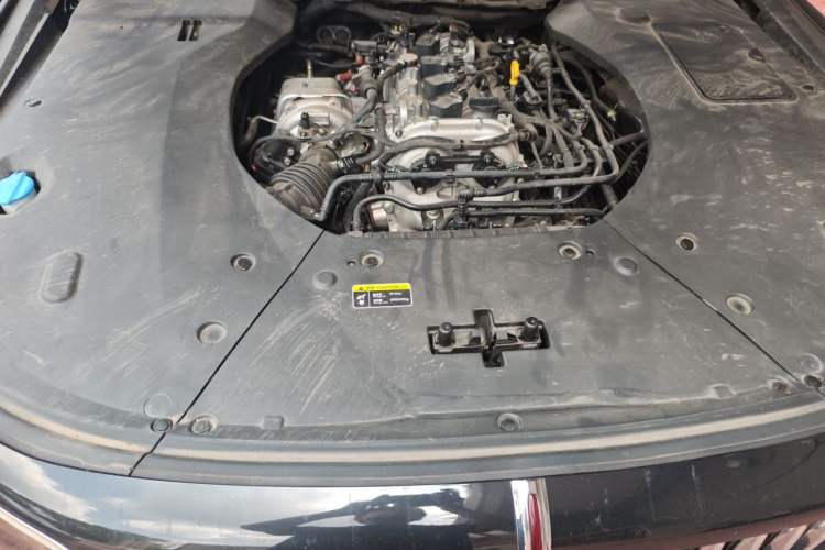 Used Hongqi H9 2023 2.0T Smart Connect Flagship Edition Engine Bay