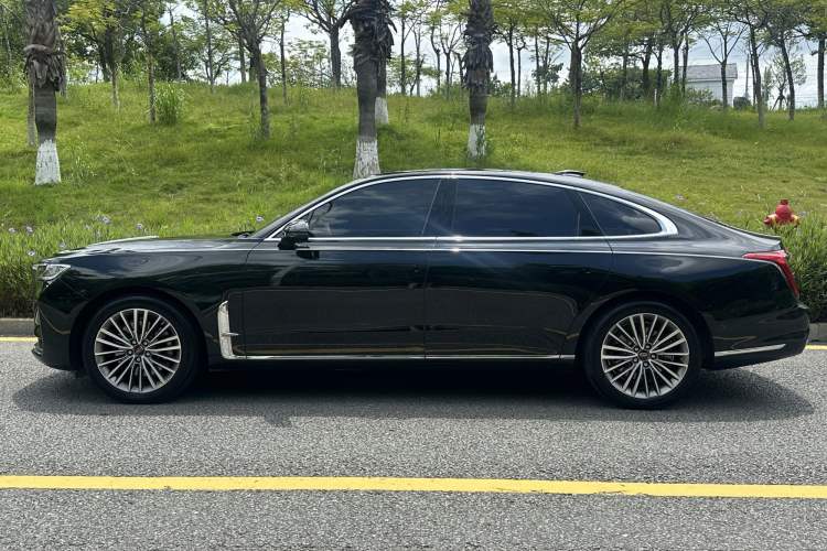 Used Hongqi H9 2023 2.0T Smart Connect Flagship Edition Exterior 3