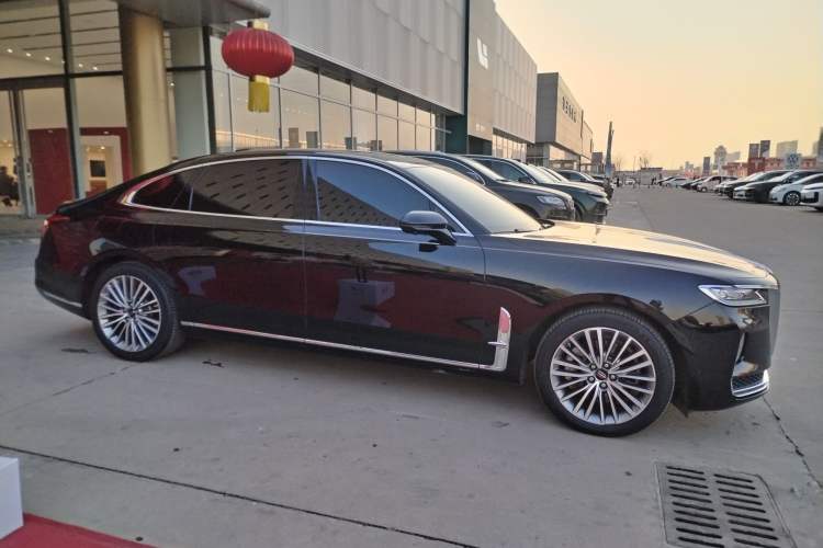 Used Hongqi H9 2023 2.0T Smart Connect Flagship Edition Exterior 3