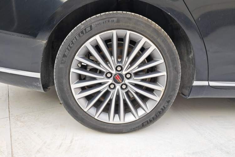 Used Hongqi H9 2023 2.0T Smart Connect Flagship Edition Exterior 4