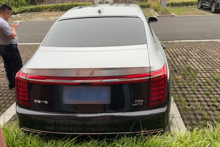 Used Hongqi H9 2023 2.0T Smart Connect Flagship Edition Exterior 4