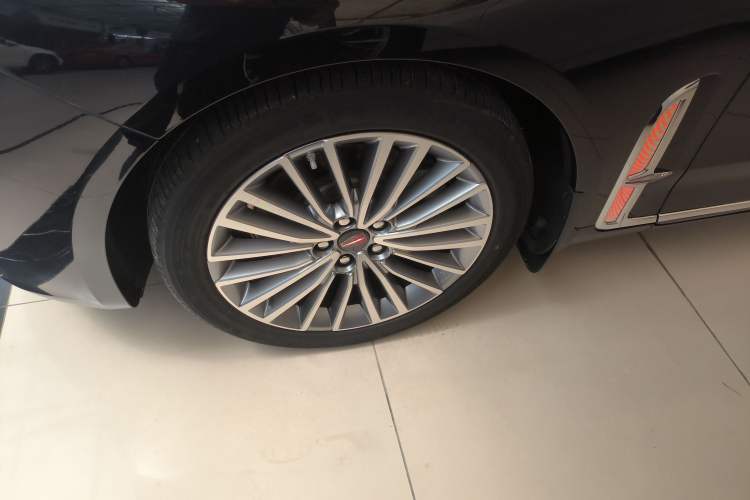 Used Hongqi H9 2023 2.0T Smart Connect Flagship Edition Exterior 4