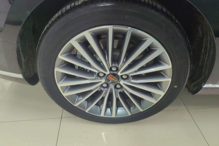 Used Hongqi H9 2023 2.0T Smart Connect Flagship Edition Exterior 5