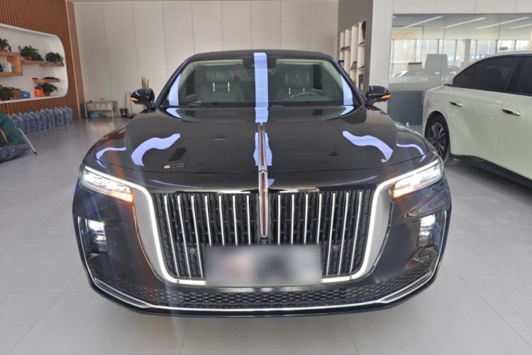 Used Hongqi H9 2023 2.0T Smart Connect Flagship Edition Front