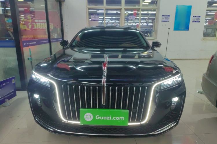 Used Hongqi H9 2023 2.0T Smart Connect Flagship Edition Front