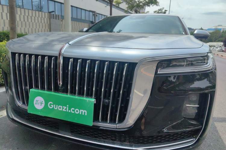 Used Hongqi H9 2023 2.0T Smart Connect Flagship Edition Front