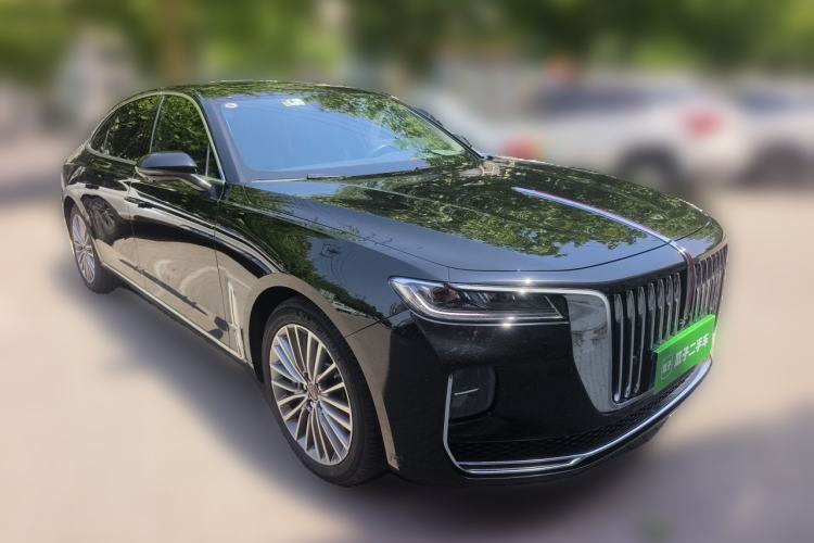Used Hongqi H9 2023 2.0T Smart Connect Flagship Edition Front Right 45 Deg