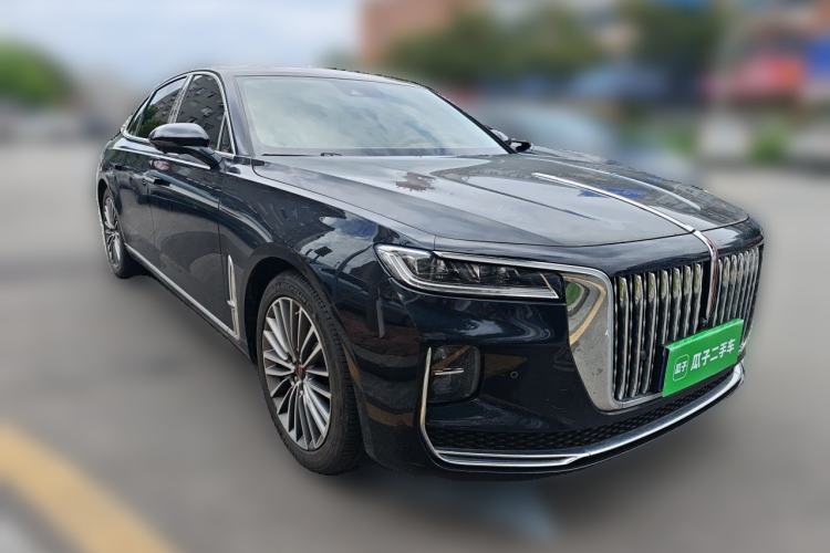 Used Hongqi H9 2023 2.0T Smart Connect Flagship Edition Front Right 45 Deg